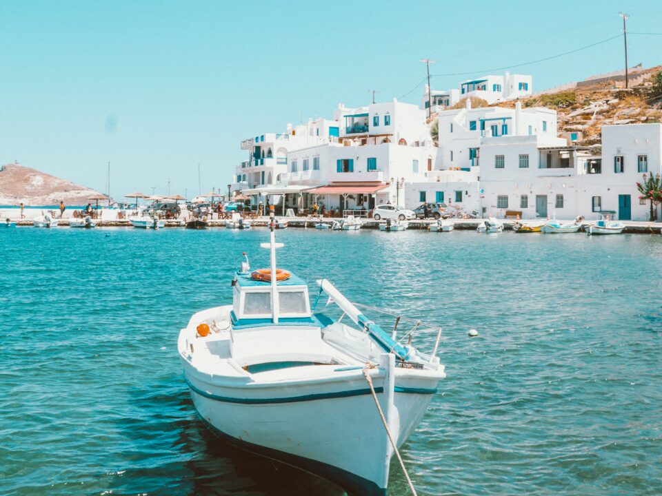woody van der straeten zaP3iR5Gx6I unsplash Greece seventh most sought-after destination in the world for family holidays in 2023