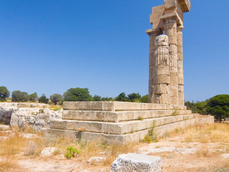 Ancient Sanctuaries of Rhodes: Between Stone and Spirit 7 ancient sanctuaries of Rhodes