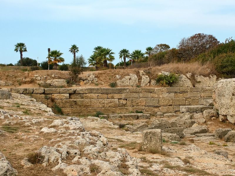 Ancient Sanctuaries of Rhodes: Between Stone and Spirit 8 ancient sanctuaries of Rhodes