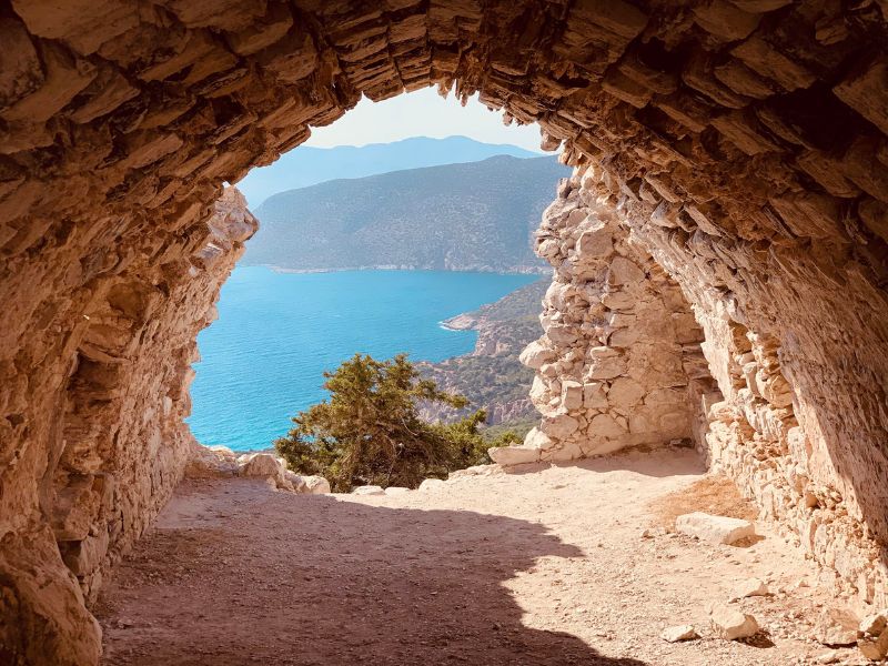 The Rhetoric Schools of Rhodes: Voices of the Ancient World 13 rhetoric schools of Rhodes