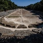 The Stylobate in Acropolis of Rhodes: The Basics of Sacred Architecture 5 Stylobate in Acropolis of Rhodes